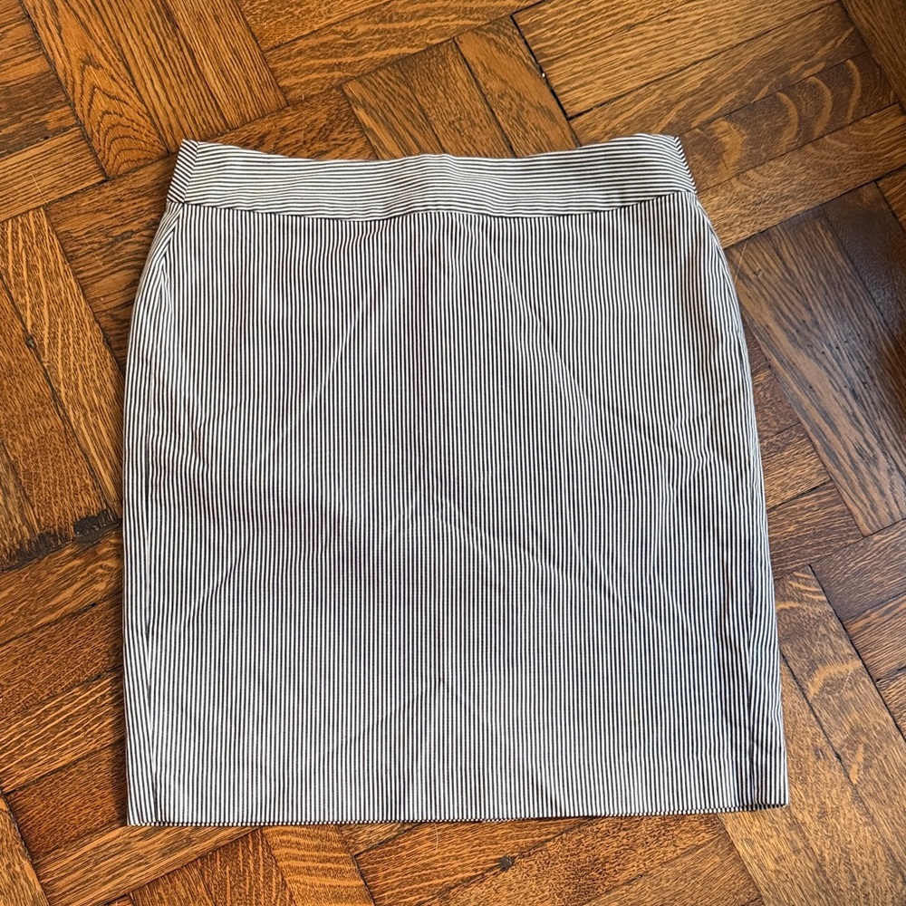 Banana Republic Black and White Striped Pencil Skirt